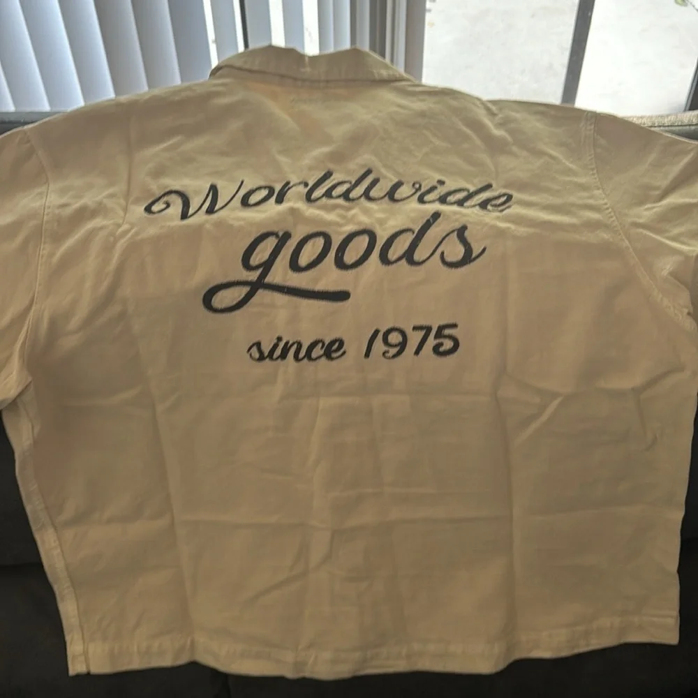 Button from Zara - Picture 2 of 2